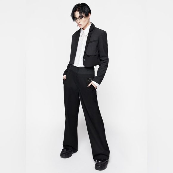 Disturbia Memoriam Spliced Pinstripe Crop Blazer US 6 / UK 10 - Picture 8 of 8